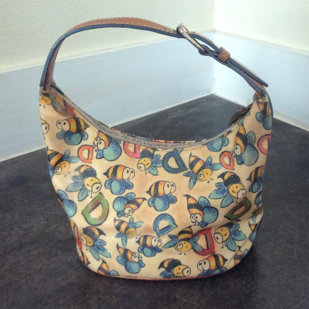 Dooney and Bourke Bee bag